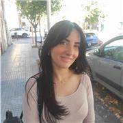 Persona seria,paziente e gentile. Amo aiutare bambini e ragazzi a trovare il proprio metodo di studio.